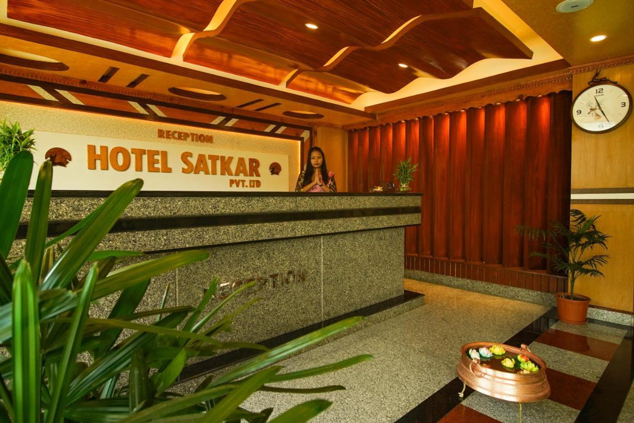 Hotel Satkar Pvt Ltd Pokhara Esterno foto