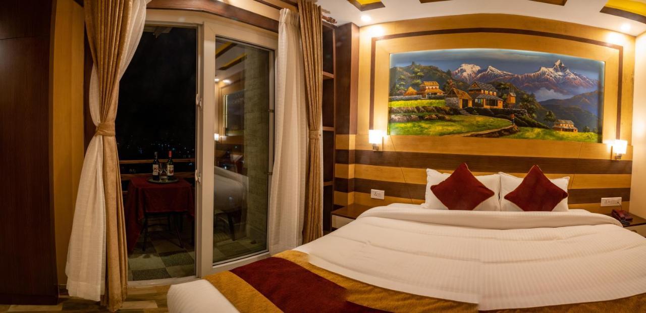 Hotel Satkar Pvt Ltd Pokhara Esterno foto